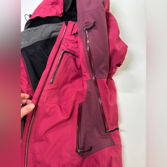 Outdoor Research womens Snowcrew / Powderverse Jacket size Small - Picture 5 of 8